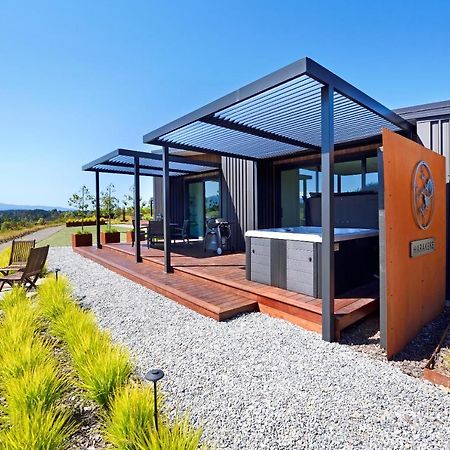 Harakeke Boutique Accommodation Mahana Екстер'єр фото